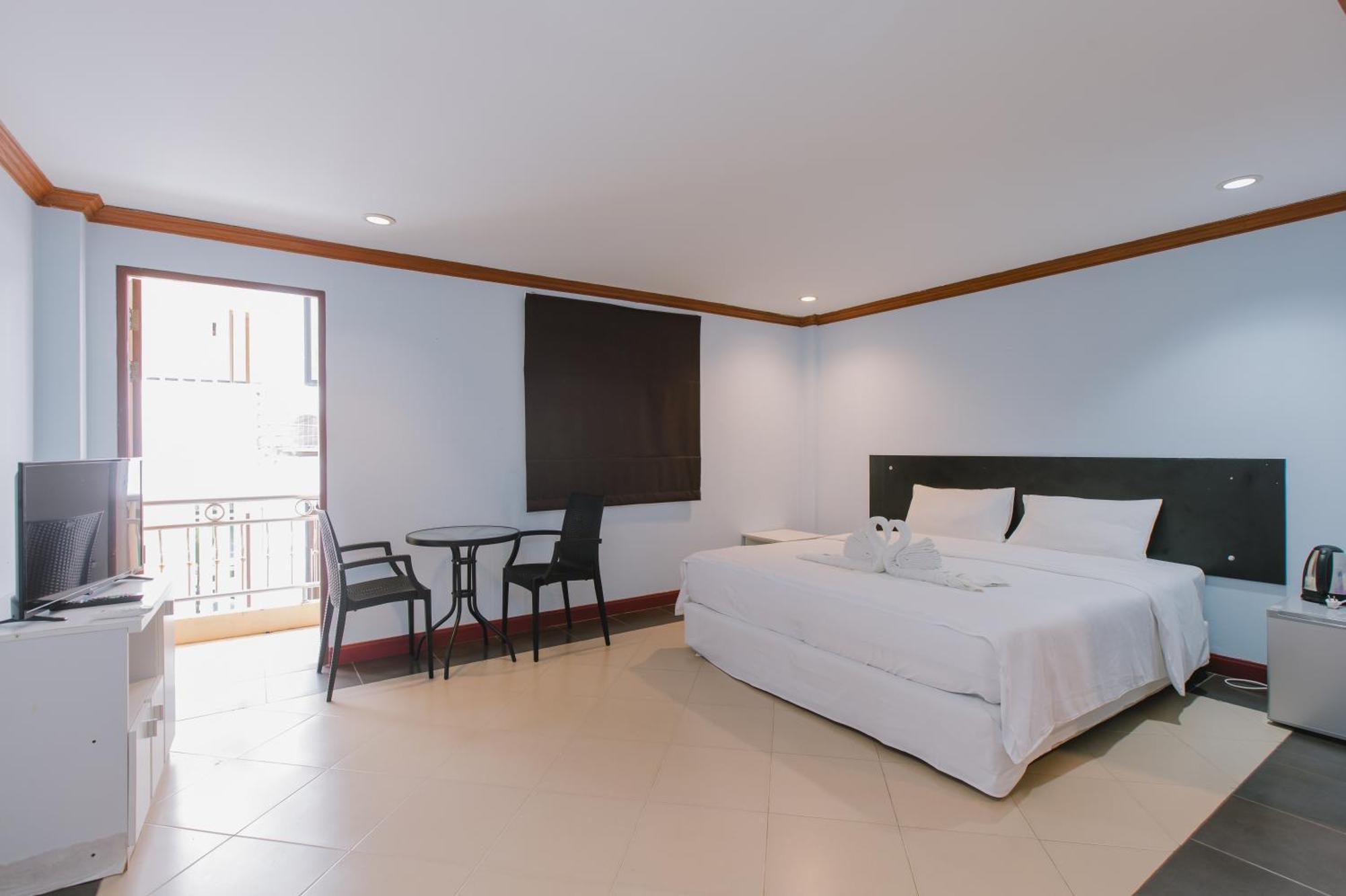 Sunstar Palace Patong Kültér fotó