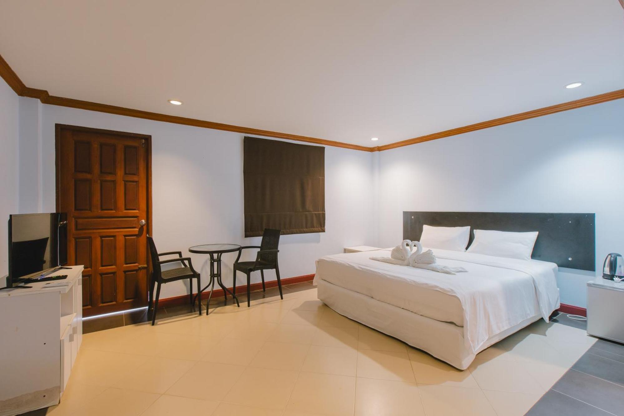 Sunstar Palace Patong Kültér fotó