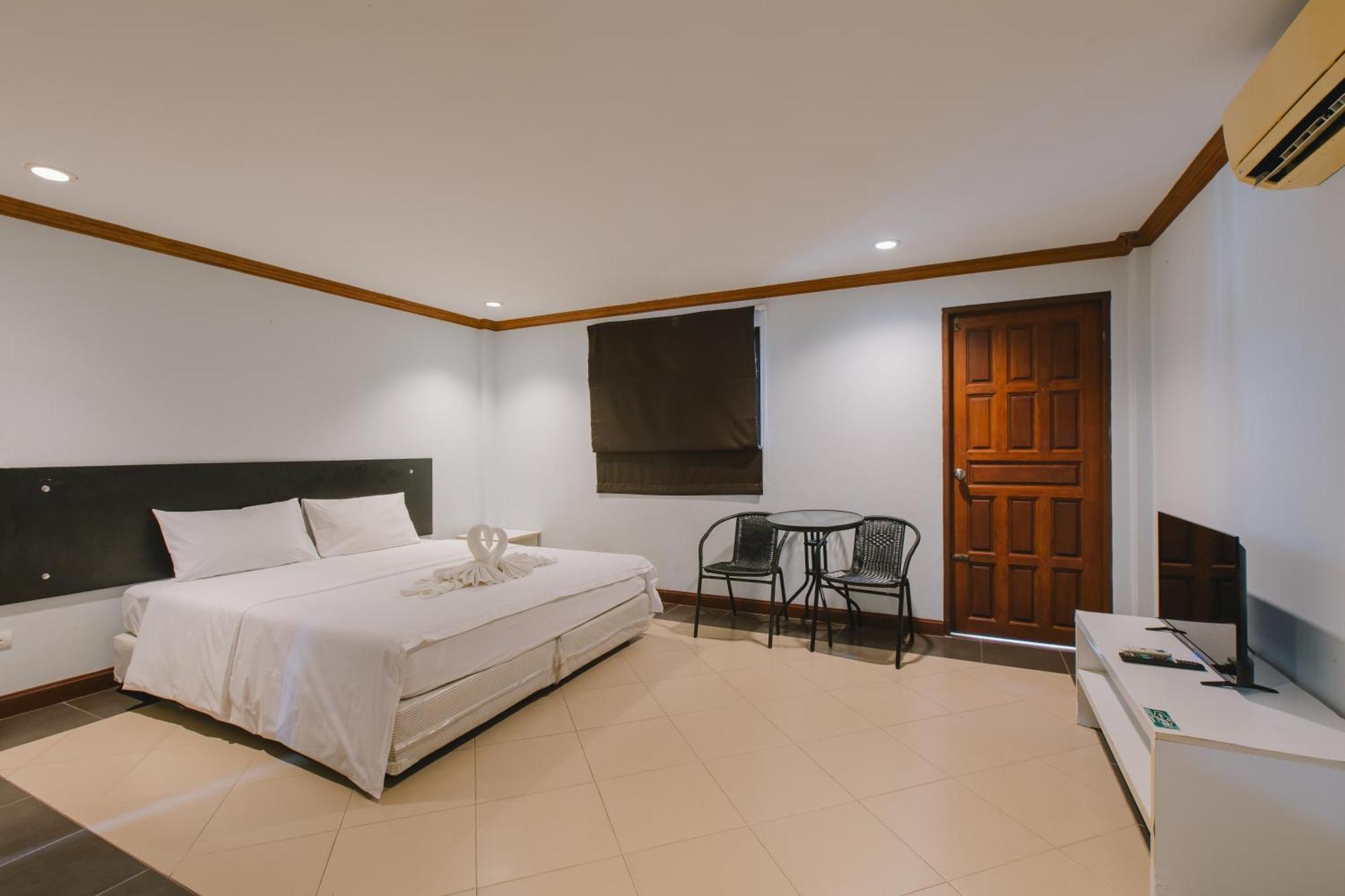 Sunstar Palace Patong Kültér fotó